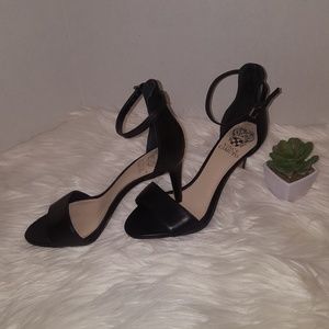 Vince Camuto Court Ankle Strap Heel Size 7.5
